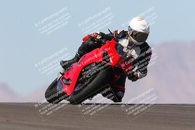 media/Oct-09-2022-SoCal Trackdays (Sun) [[95640aeeb6]]/Turn 9 (1pm)/